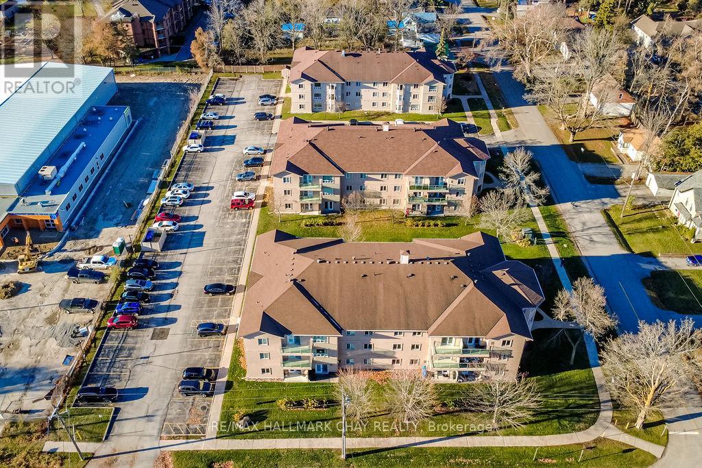 203 - 125 Bond Street, Orillia, Ontario  L3V 1J7 - Photo 26 - S12558394