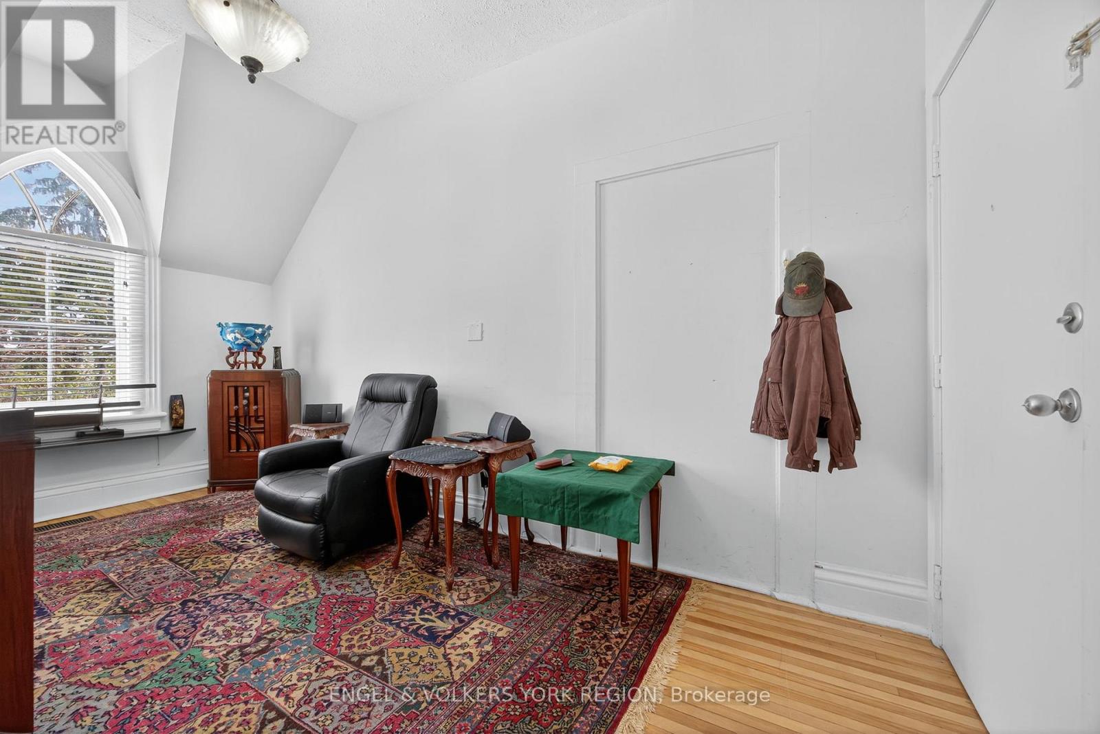 64 High Street, Barrie (Queen's Park), Ontario  L4N 1W4 - Photo 21 - S12558474