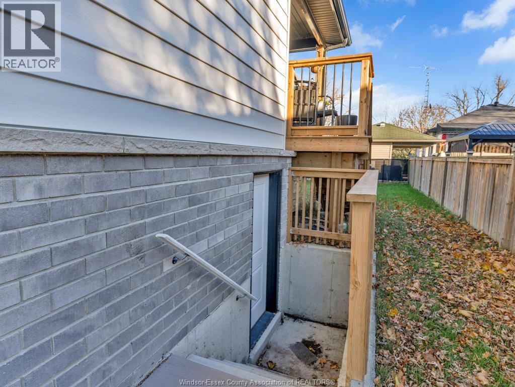 5936 Matchette, Lasalle, Ontario N9J 3W1 - Photo 32 - 25029095