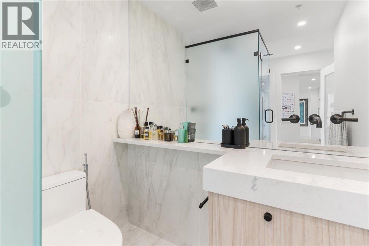 3001 969 Richards Street, Vancouver, British Columbia V6B 1A8 - Photo 19 - R3068231