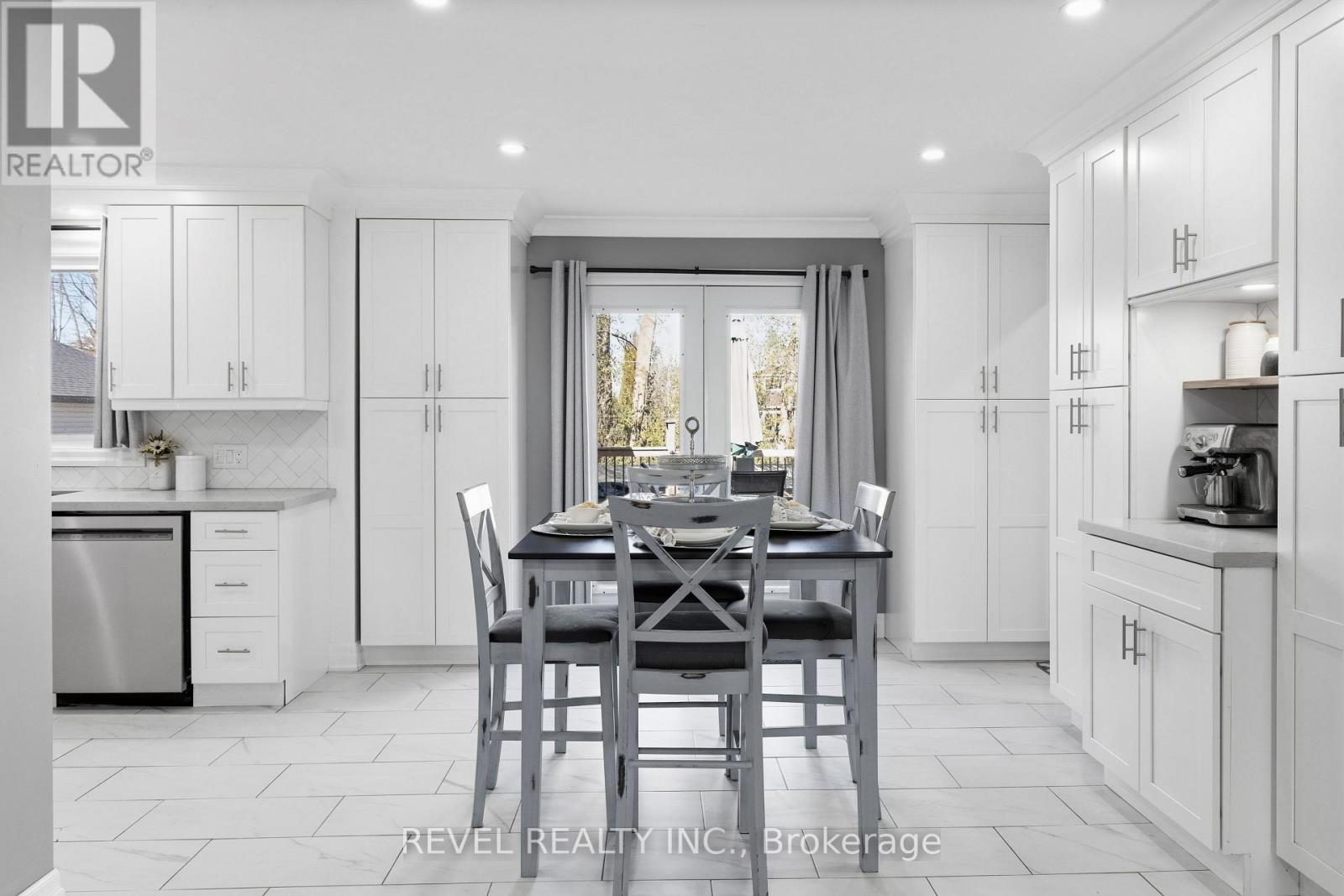 24 Weldon Court, Kawartha Lakes, Ontario  K9V 4P1 - Photo 15 - X12558566