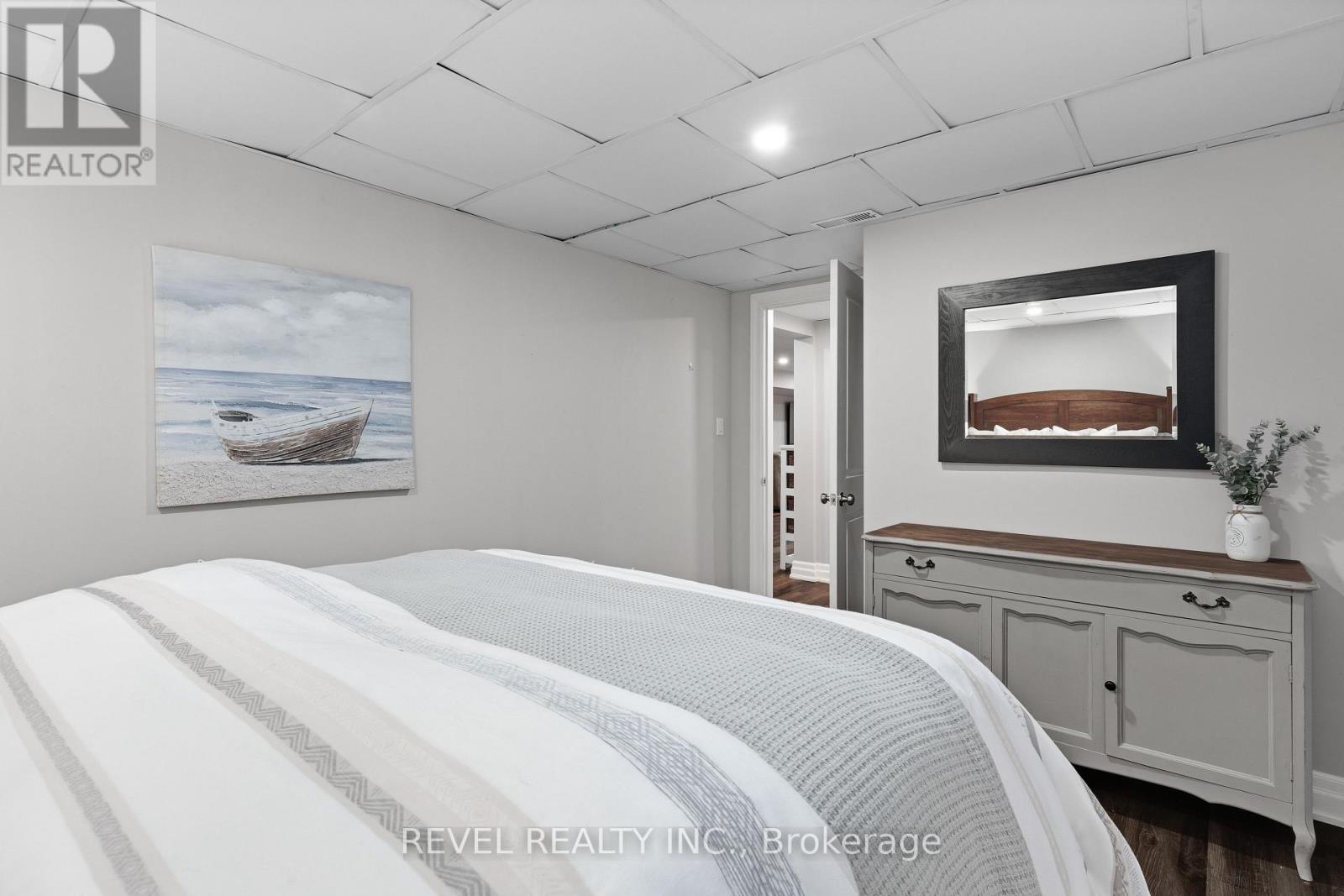 24 Weldon Court, Kawartha Lakes, Ontario  K9V 4P1 - Photo 34 - X12558566