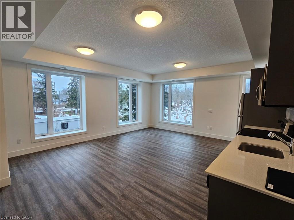 107 Roger Street Unit# 202, Waterloo, Ontario  N2J 0G2 - Photo 15 - 40788431