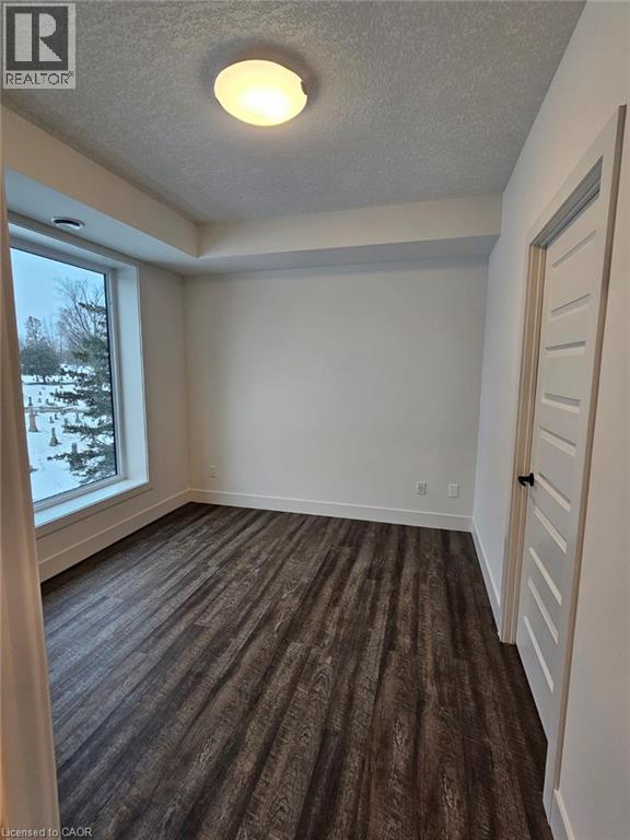 107 Roger Street Unit# 202, Waterloo, Ontario  N2J 0G2 - Photo 10 - 40788431