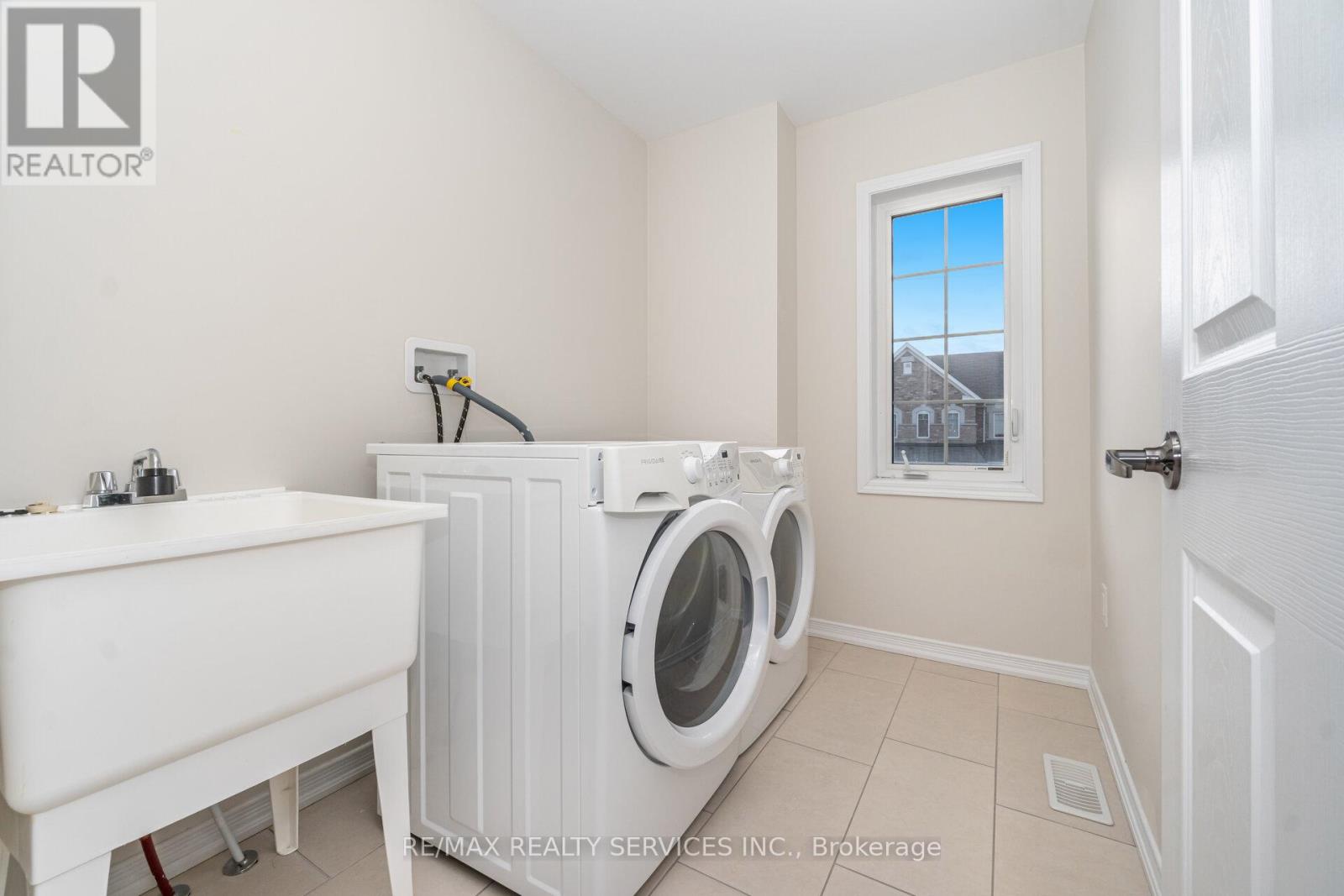 144 Baffin Crescent, Brampton, Ontario  L7A 0C7 - Photo 42 - W12557456