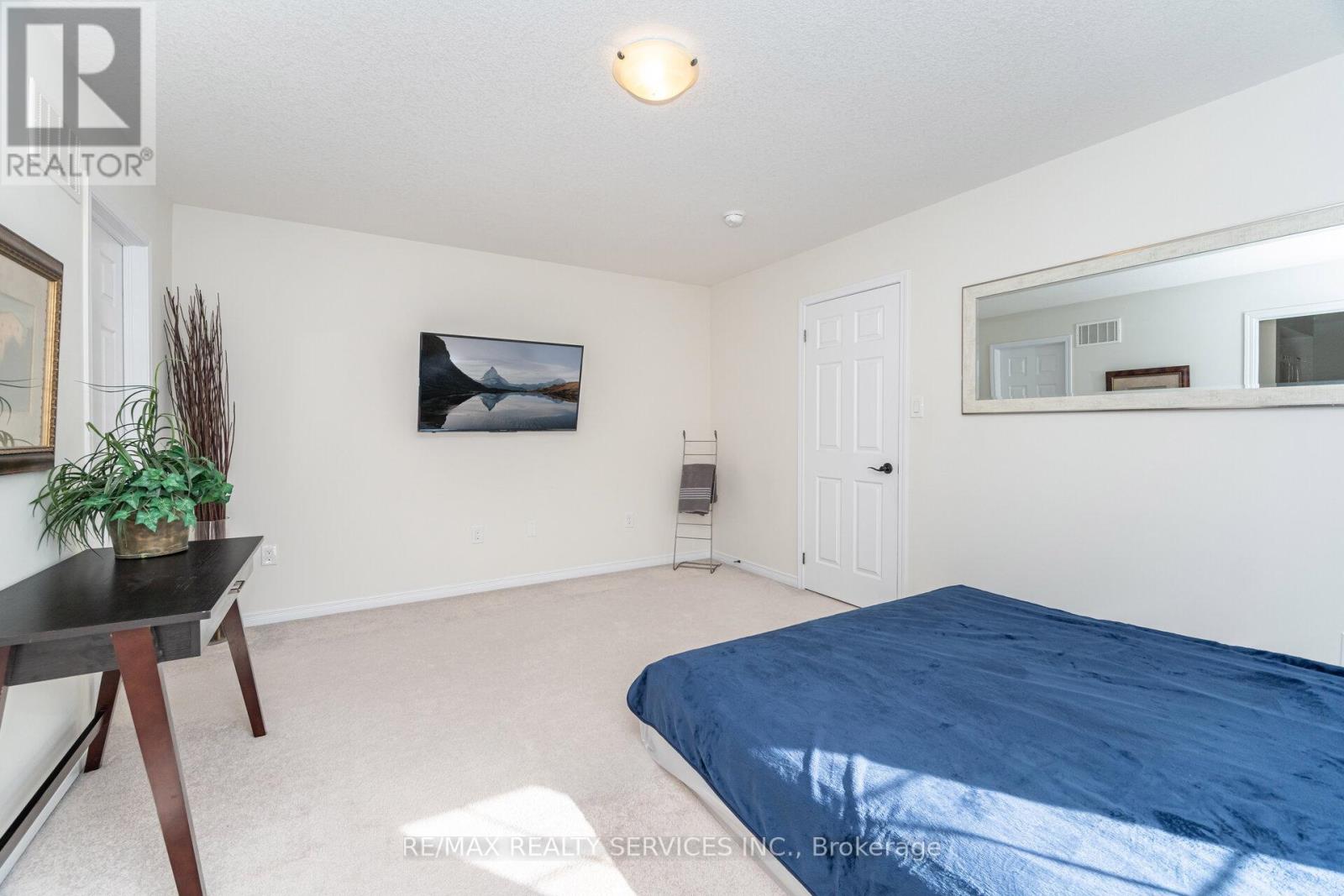 144 Baffin Crescent, Brampton, Ontario  L7A 0C7 - Photo 31 - W12557456