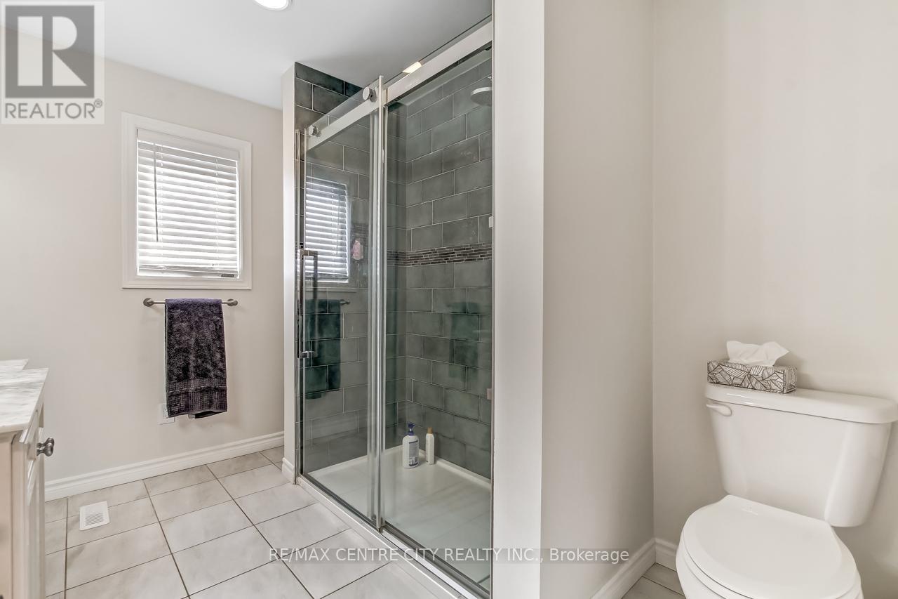 5 Faith Boulevard, St. Thomas, Ontario  N5R 6M2 - Photo 12 - X12558520