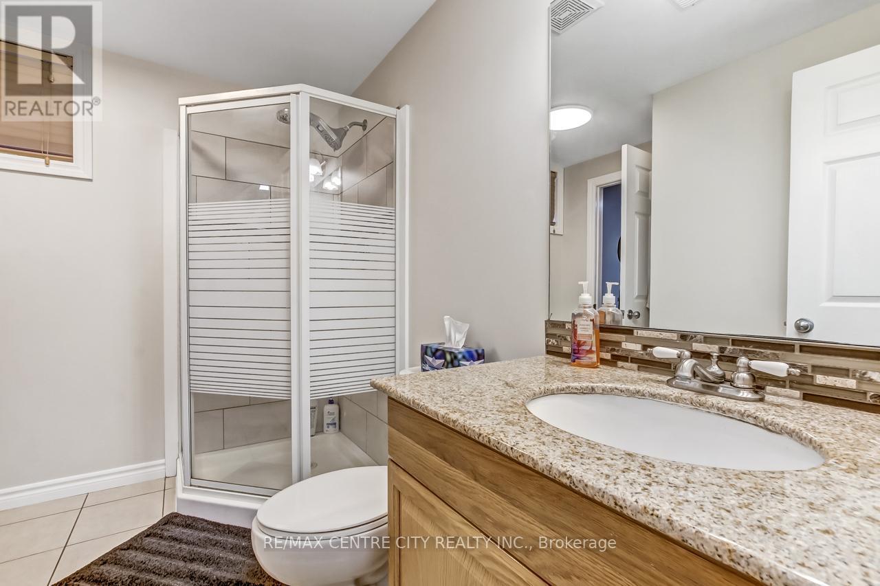 5 Faith Boulevard, St. Thomas, Ontario  N5R 6M2 - Photo 19 - X12558520