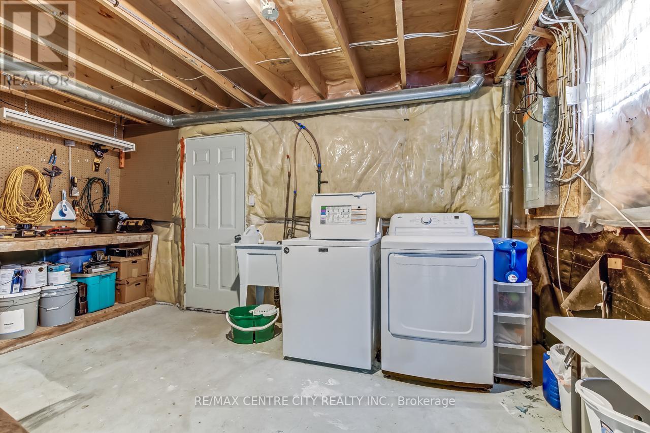 5 Faith Boulevard, St. Thomas, Ontario  N5R 6M2 - Photo 21 - X12558520