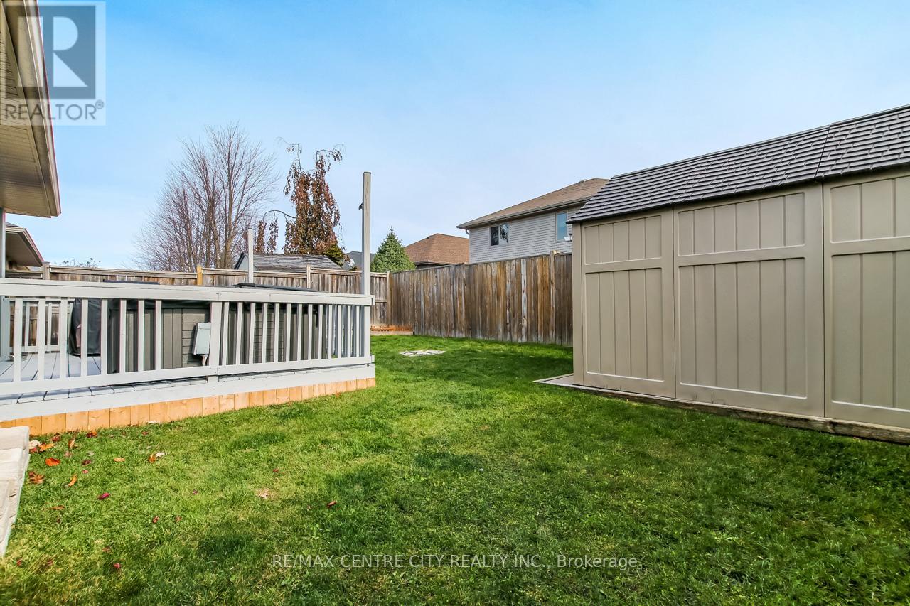 5 Faith Boulevard, St. Thomas, Ontario  N5R 6M2 - Photo 22 - X12558520