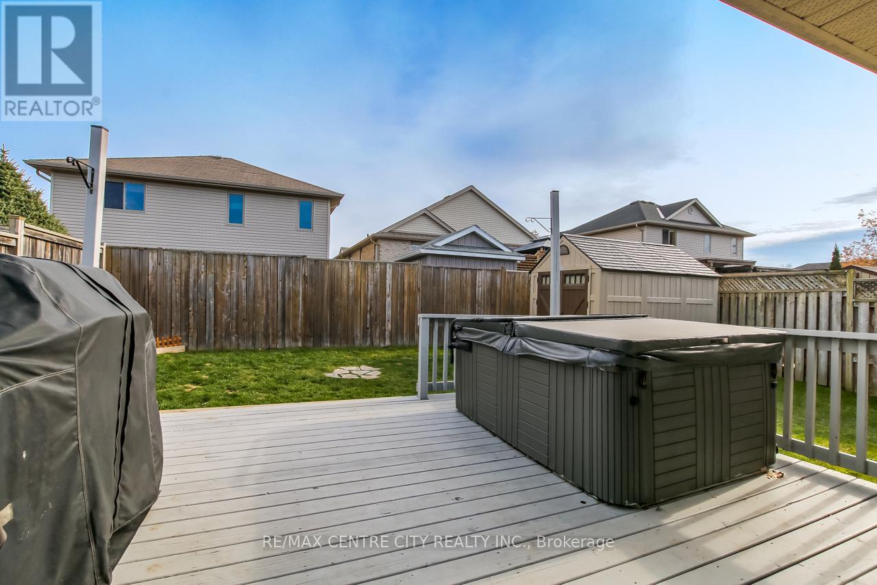 5 Faith Boulevard, St. Thomas, Ontario  N5R 6M2 - Photo 26 - X12558520