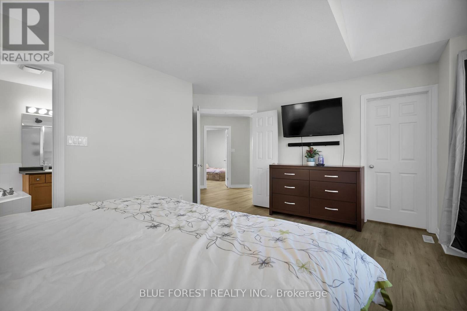 2408 Asima Drive, London South, Ontario  N6M 0B3 - Photo 22 - X12558526