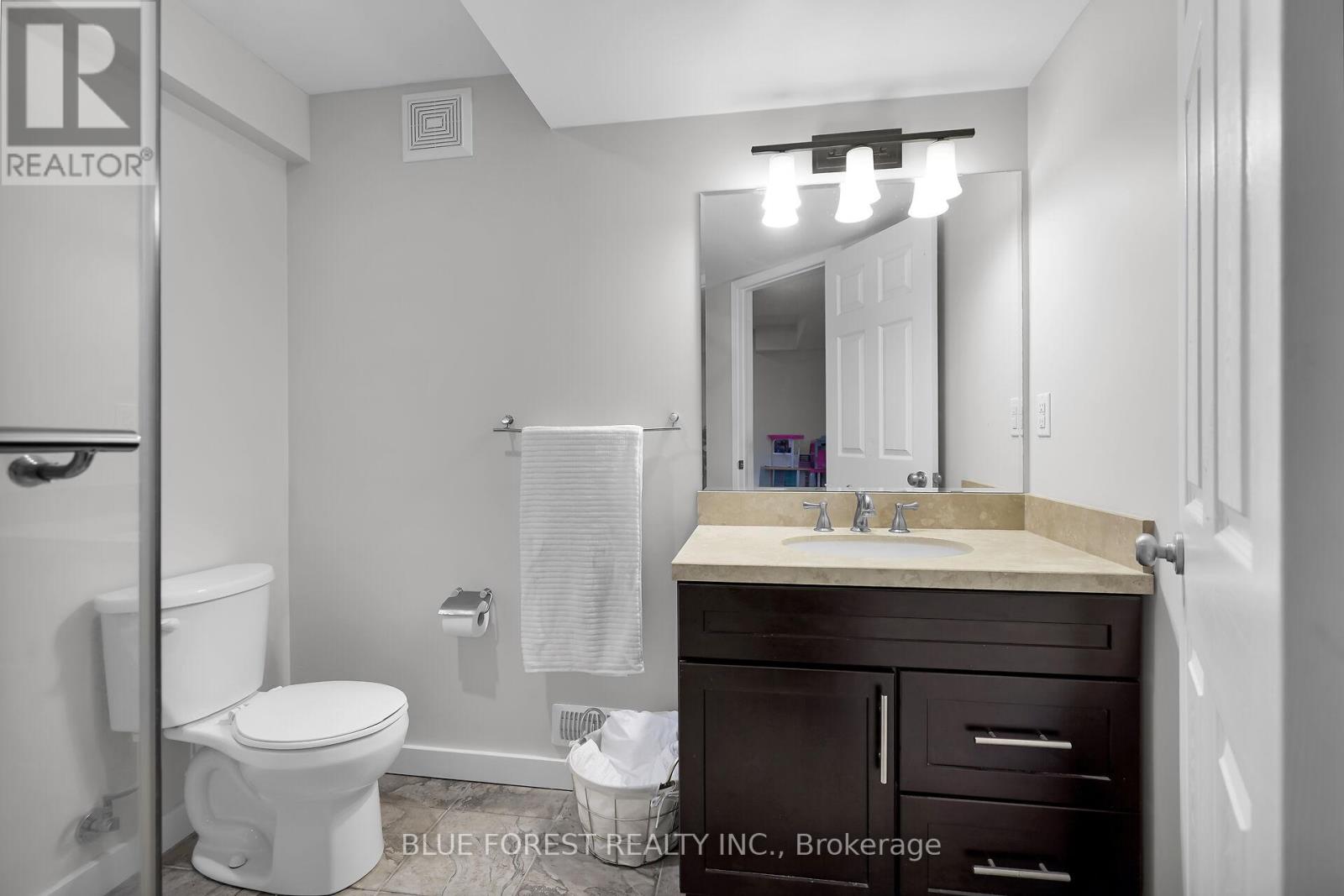 2408 Asima Drive, London South, Ontario  N6M 0B3 - Photo 36 - X12558526