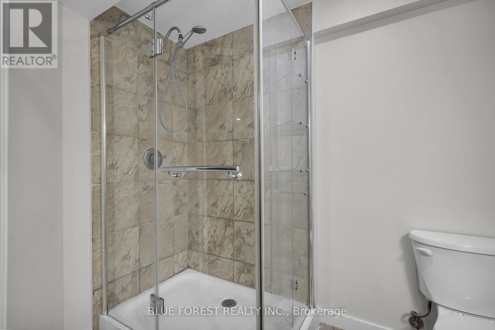 2408 Asima Drive, London South, Ontario  N6M 0B3 - Photo 37 - X12558526