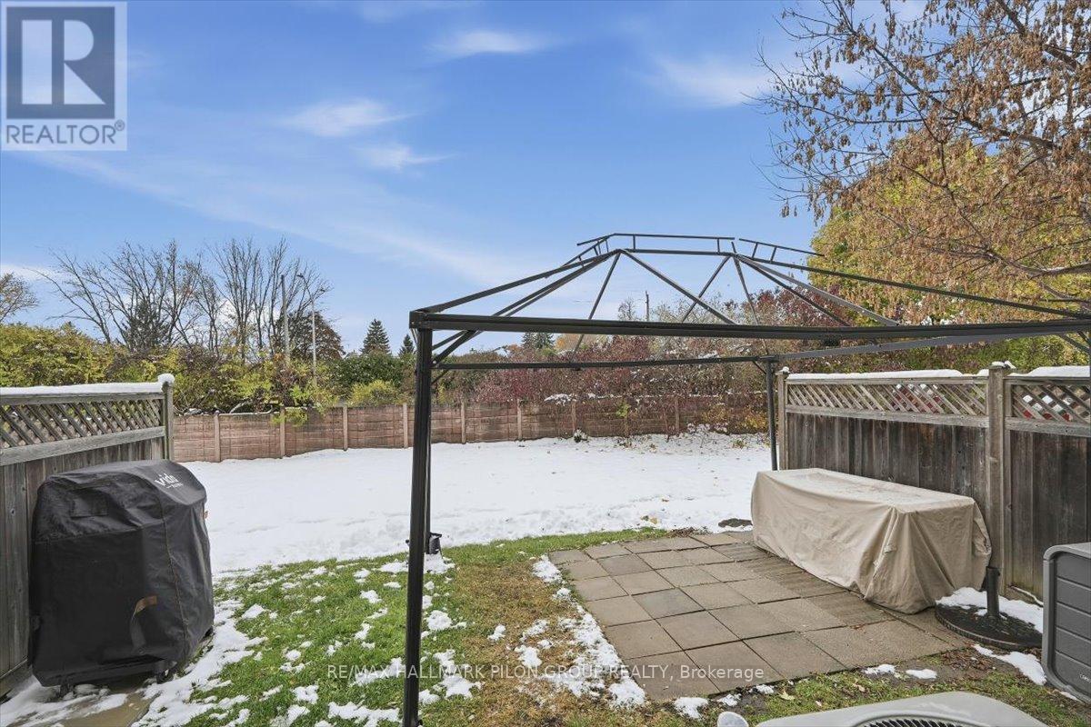420 Valade Crescent, Ottawa, Ontario  K4A 2W2 - Photo 21 - X12558624