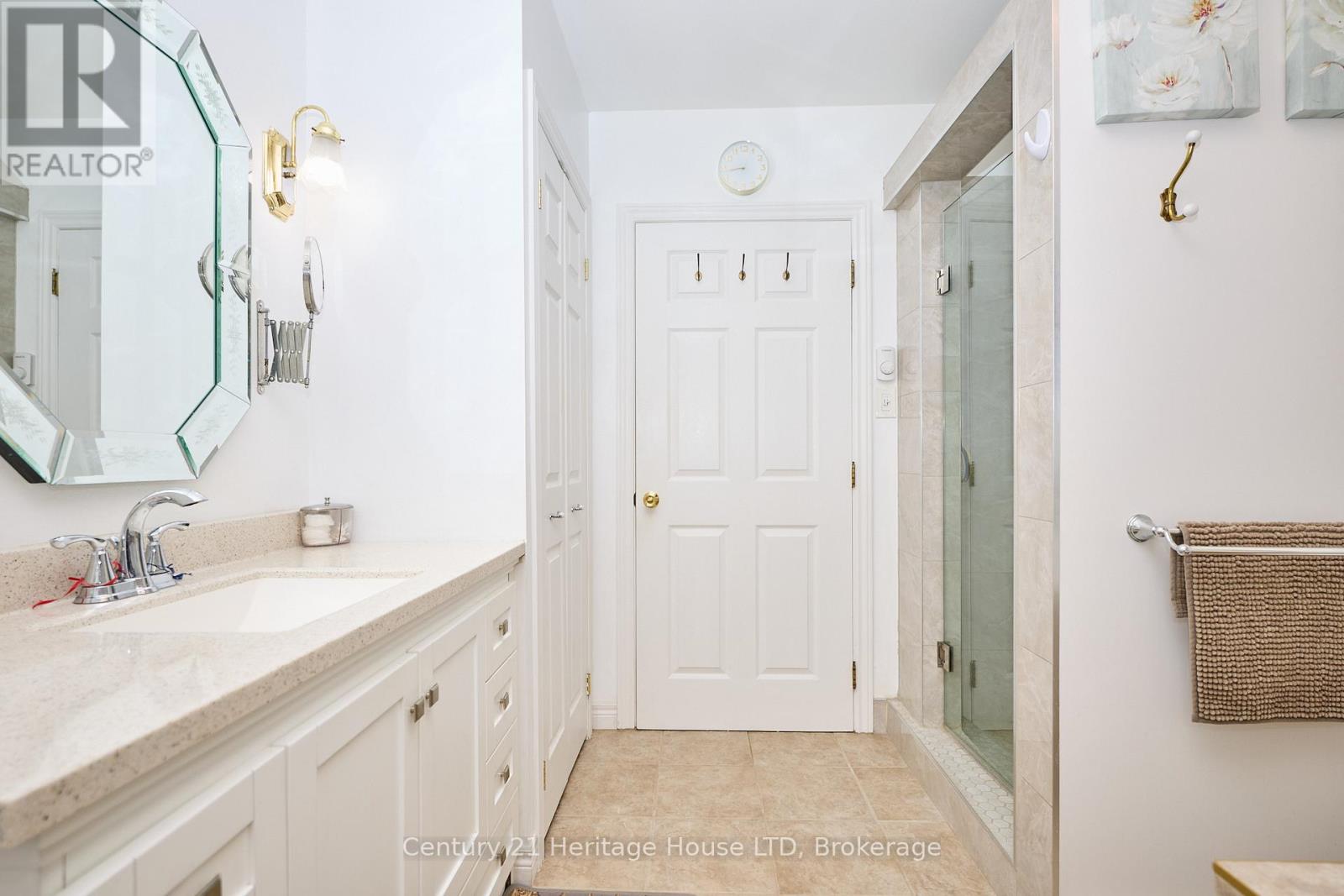 662 Lakeshore Road, Fort Erie, Ontario  L2A 1B9 - Photo 30 - X12545772