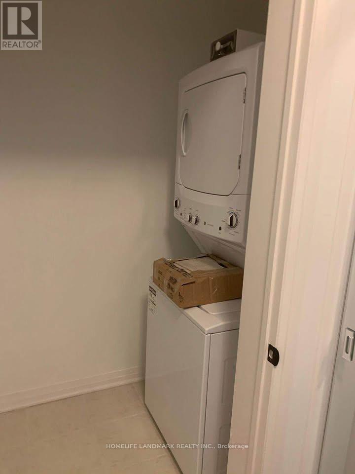 334 - 102 Grovewood Common, Oakville, Ontario  L6H 0X2 - Photo 4 - W12558294