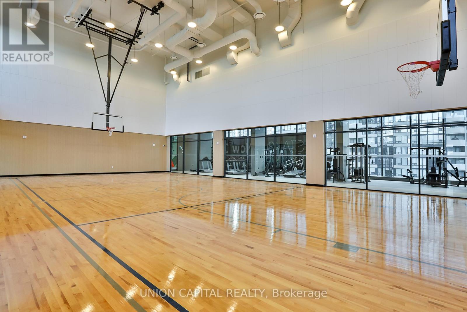 1501 - 395 Square One Drive, Mississauga, Ontario  L5B 0P6 - Photo 15 - W12558324