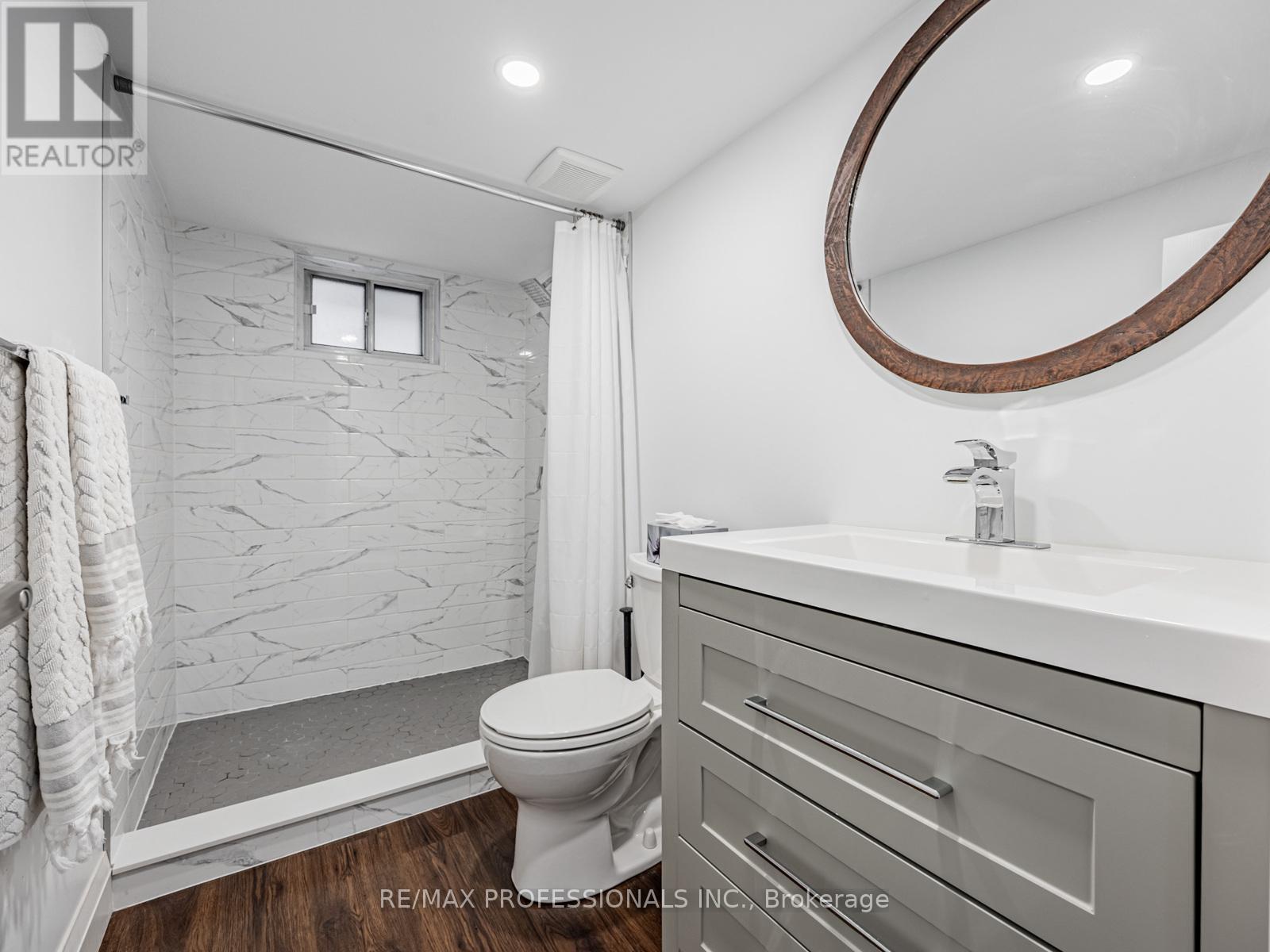 124 Foxwell Street, Toronto, Ontario  M6N 1Z6 - Photo 23 - W12558340