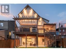 372 SILVERTHORN AVENUE, Toronto, Ontario