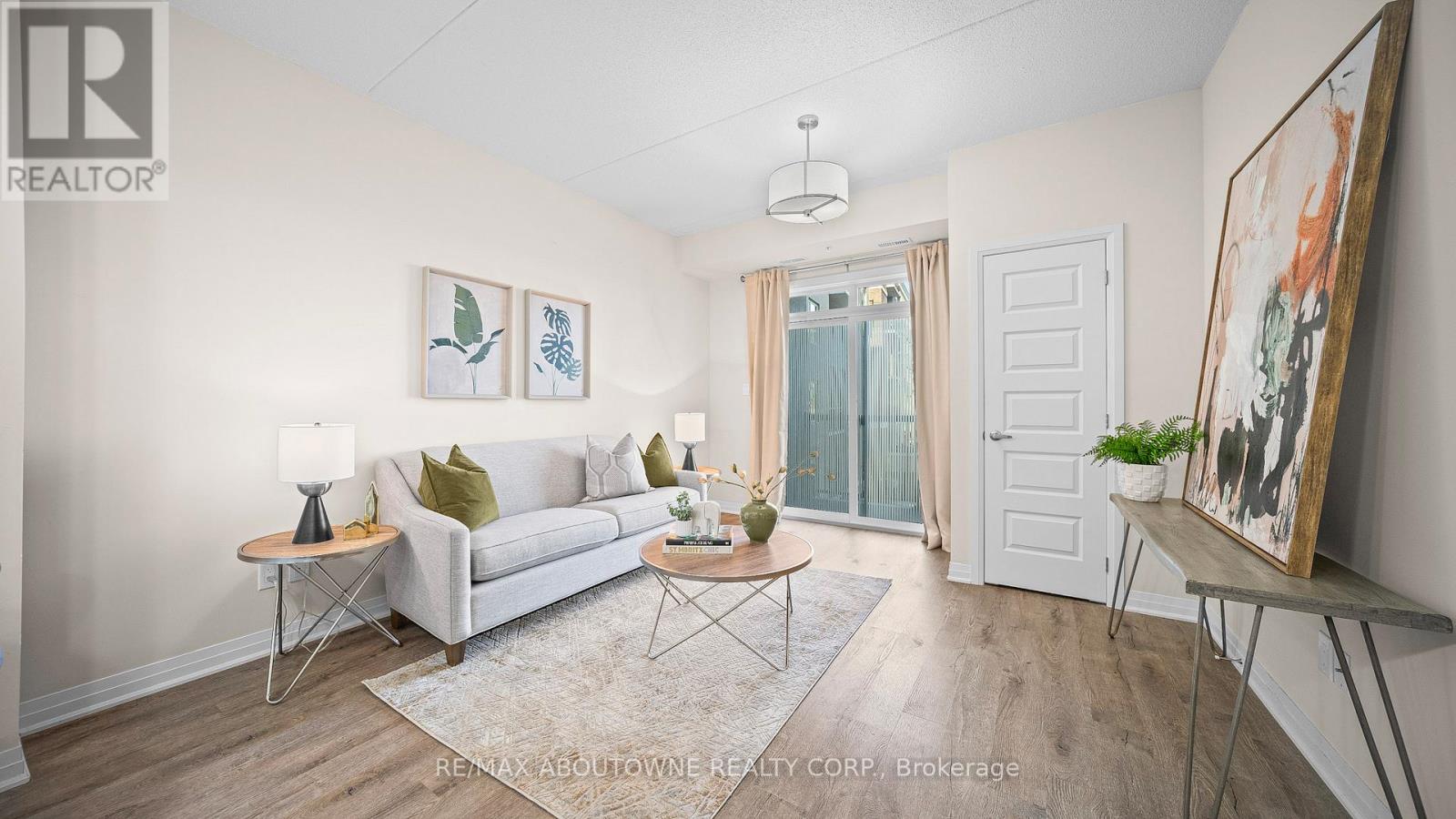 304 - 610 Farmstead Drive, Milton, Ontario  L7T 7W2 - Photo 8 - W12558366