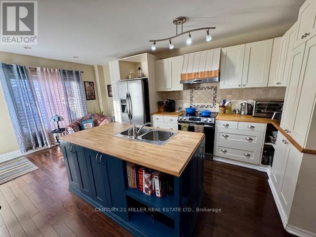 2488 Capilano Crescent, Oakville, Ontario  L6H 6L4 - Photo 20 - W12558440