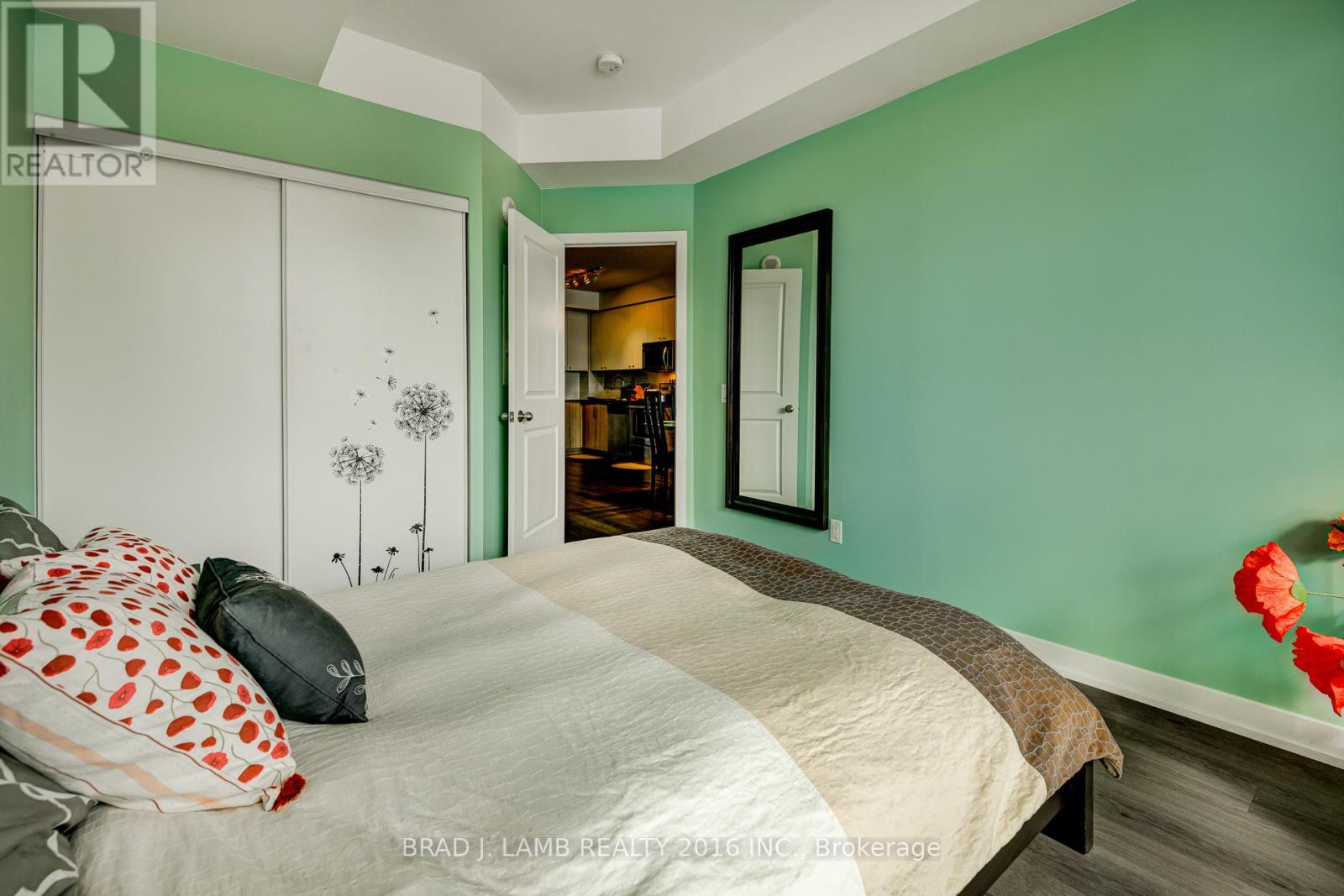 214 - 8 Fieldway Road, Toronto, Ontario  M8Z 0C3 - Photo 20 - W12558454