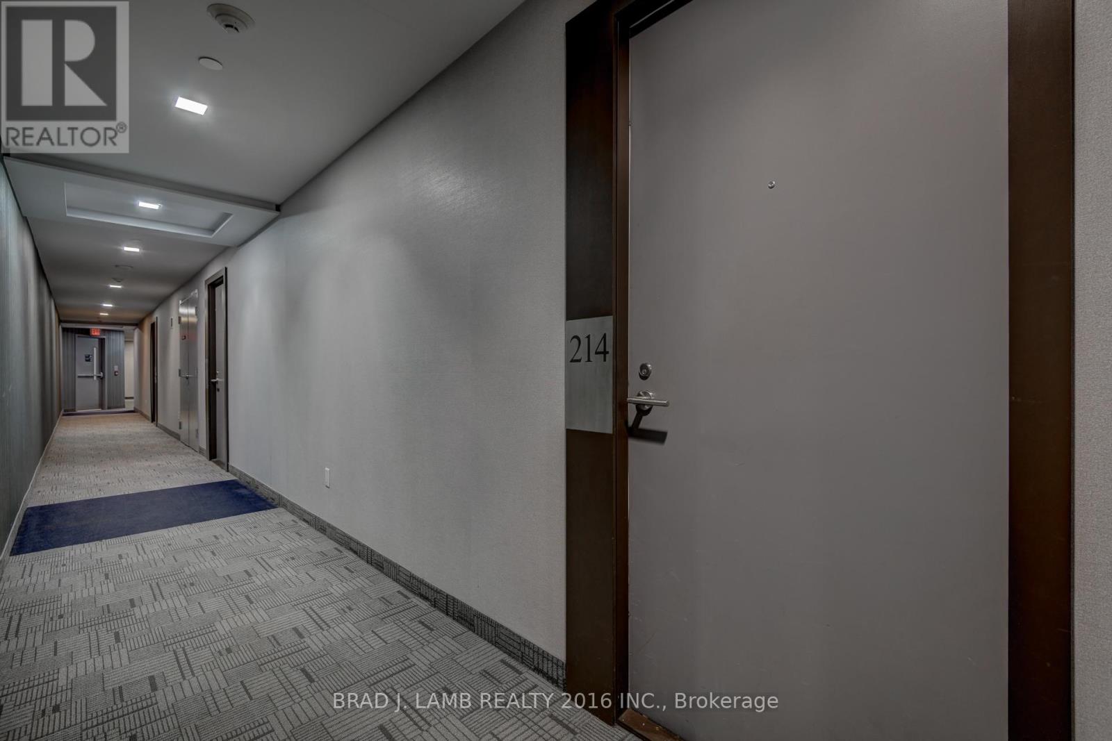 214 - 8 Fieldway Road, Toronto, Ontario  M8Z 0C3 - Photo 5 - W12558454