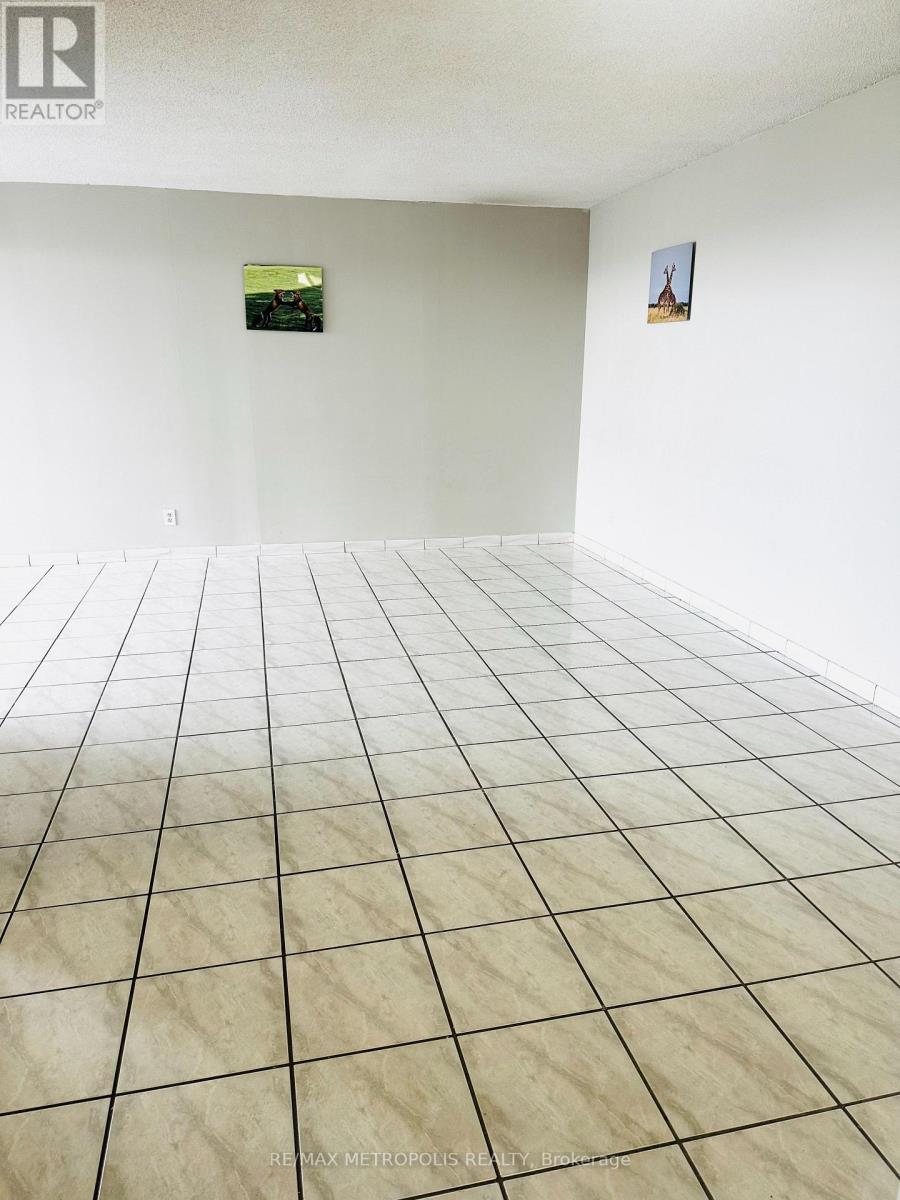 602 - 61 Markbrook Lane, Toronto, Ontario  M9V 5E7 - Photo 11 - W12558464