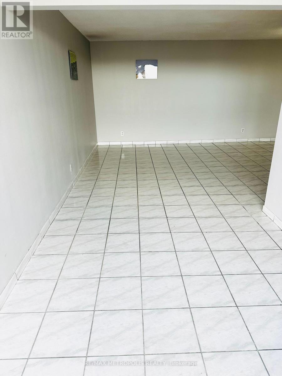 602 - 61 Markbrook Lane, Toronto, Ontario  M9V 5E7 - Photo 13 - W12558464