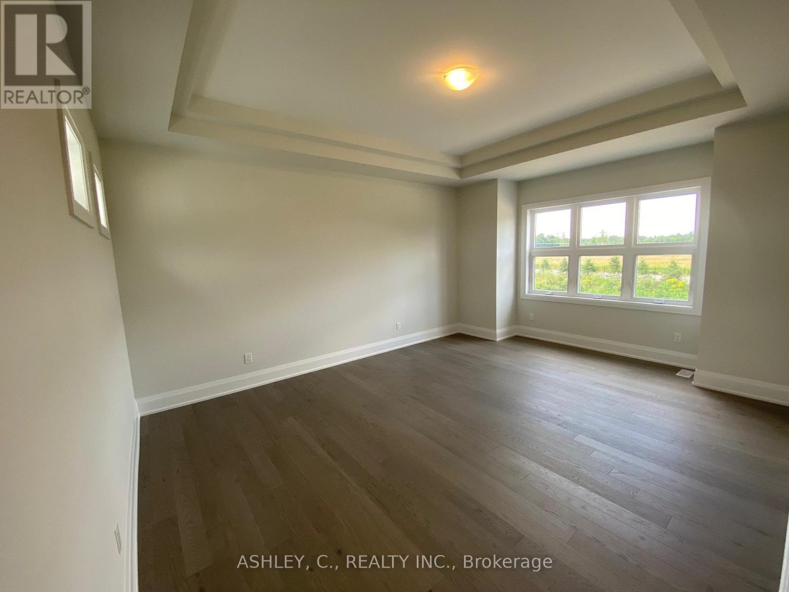 118 William Crisp Drive, Caledon, Ontario  L7K 2R7 - Photo 15 - W12558482