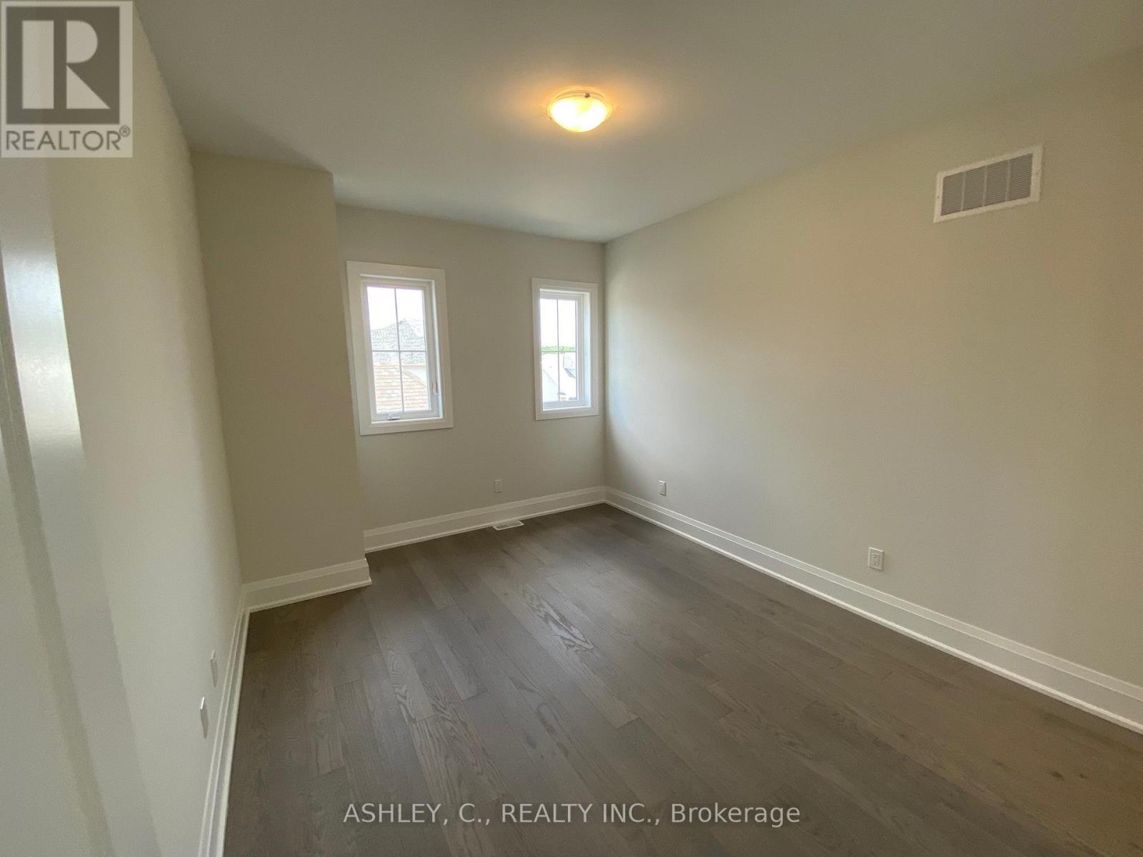 118 William Crisp Drive, Caledon, Ontario  L7K 2R7 - Photo 19 - W12558482