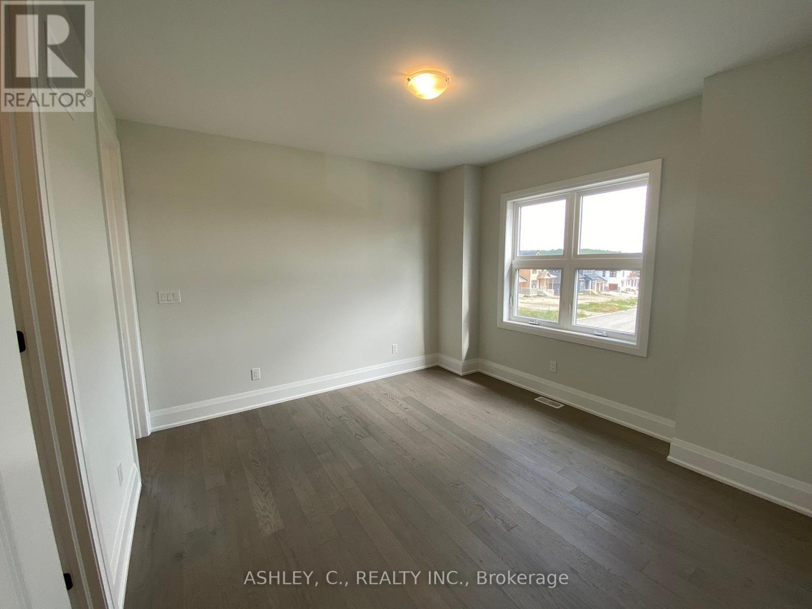 118 William Crisp Drive, Caledon, Ontario  L7K 2R7 - Photo 21 - W12558482