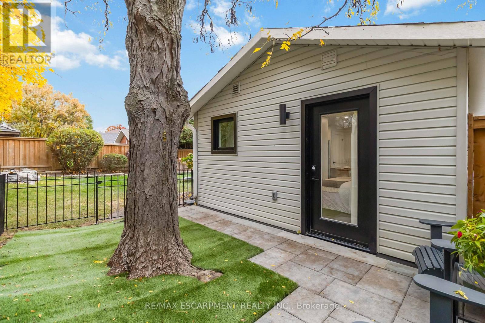 2 - 1332 Majestic Drive, Burlington, Ontario  L7M 1G3 - Photo 21 - W12558500