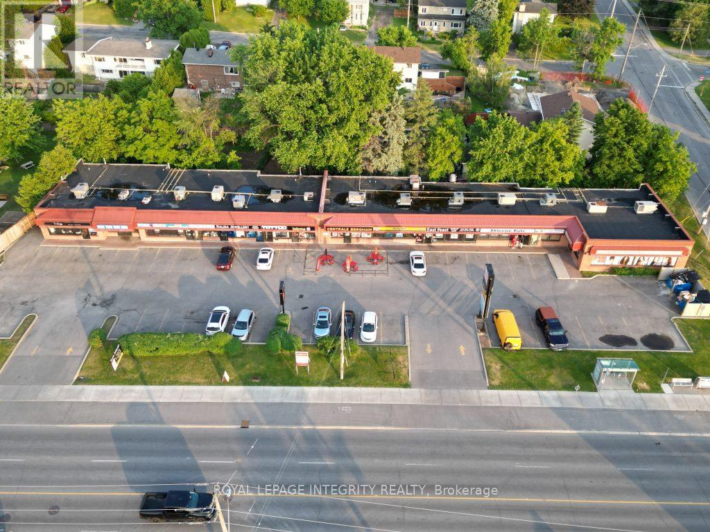 2208 ST. JOSEPH BOULEVARD, Ottawa, Ontario