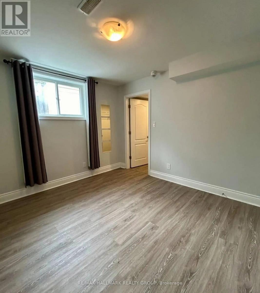 4 - 119 Hinton Avenue, Ottawa, Ontario  K1Y 0Z9 - Photo 12 - X12556652