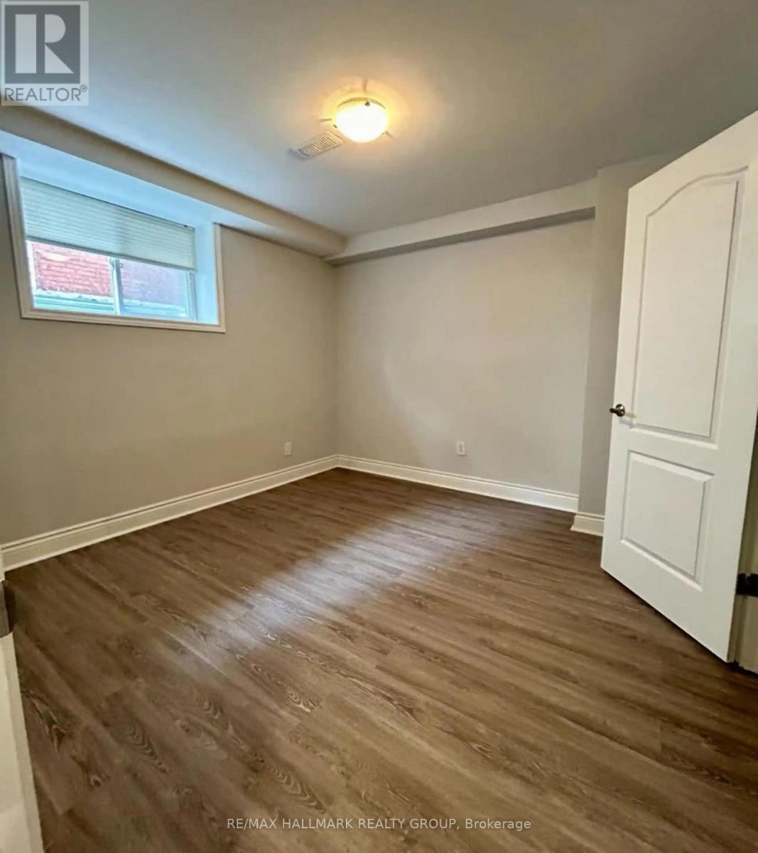 4 - 119 Hinton Avenue, Ottawa, Ontario  K1Y 0Z9 - Photo 11 - X12556652