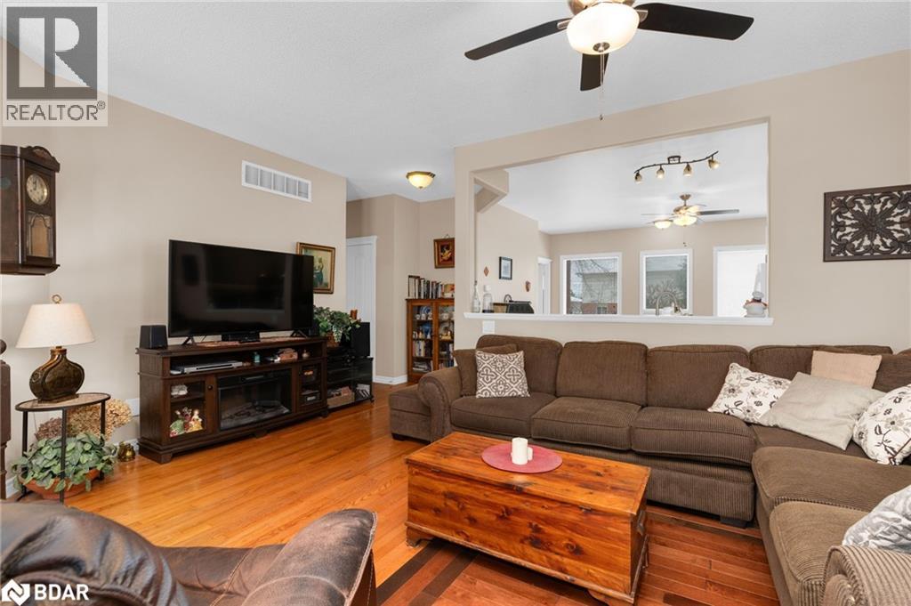 33 Allsop Crescent, Barrie, Ontario  L4N 8T7 - Photo 5 - 40789299