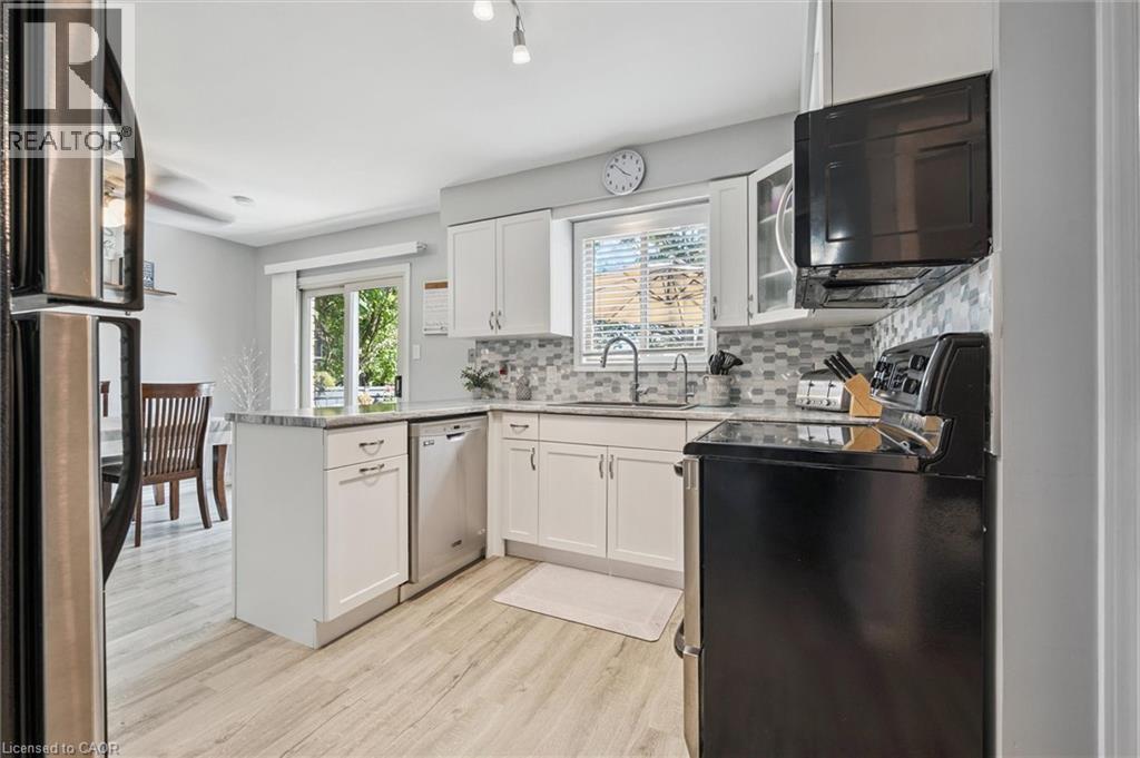 174 Sunpoint Crescent, Waterloo, Ontario  N2V 1T7 - Photo 12 - 40776219