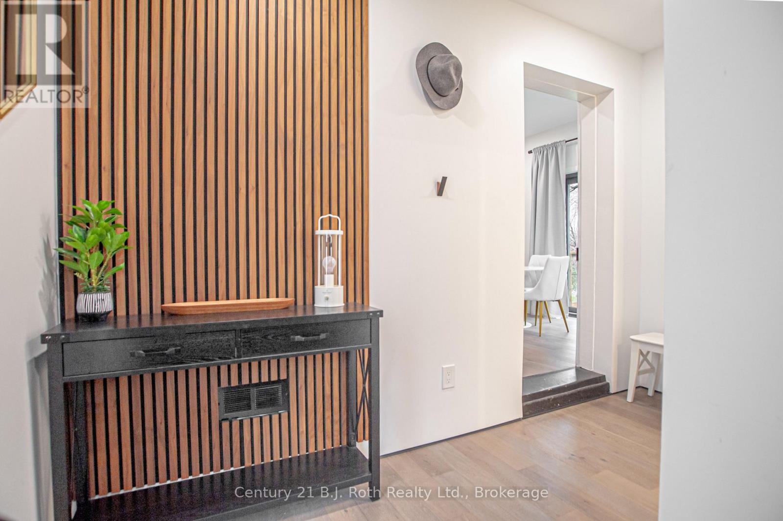 381 Olive Street, Midland, Ontario  L4R 2R4 - Photo 3 - S12558602