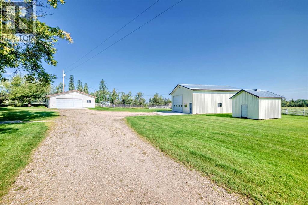 440042 Range Road 274, Rural Ponoka County, Alberta  T4J 1R4 - Photo 36 - A2245277