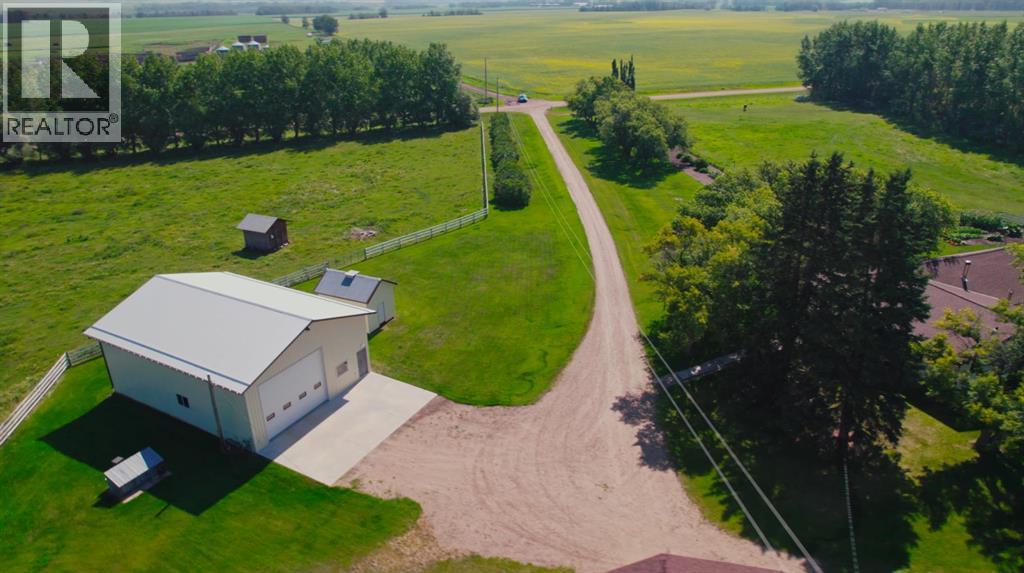 440042 Range Road 274, Rural Ponoka County, Alberta  T4J 1R4 - Photo 49 - A2245277