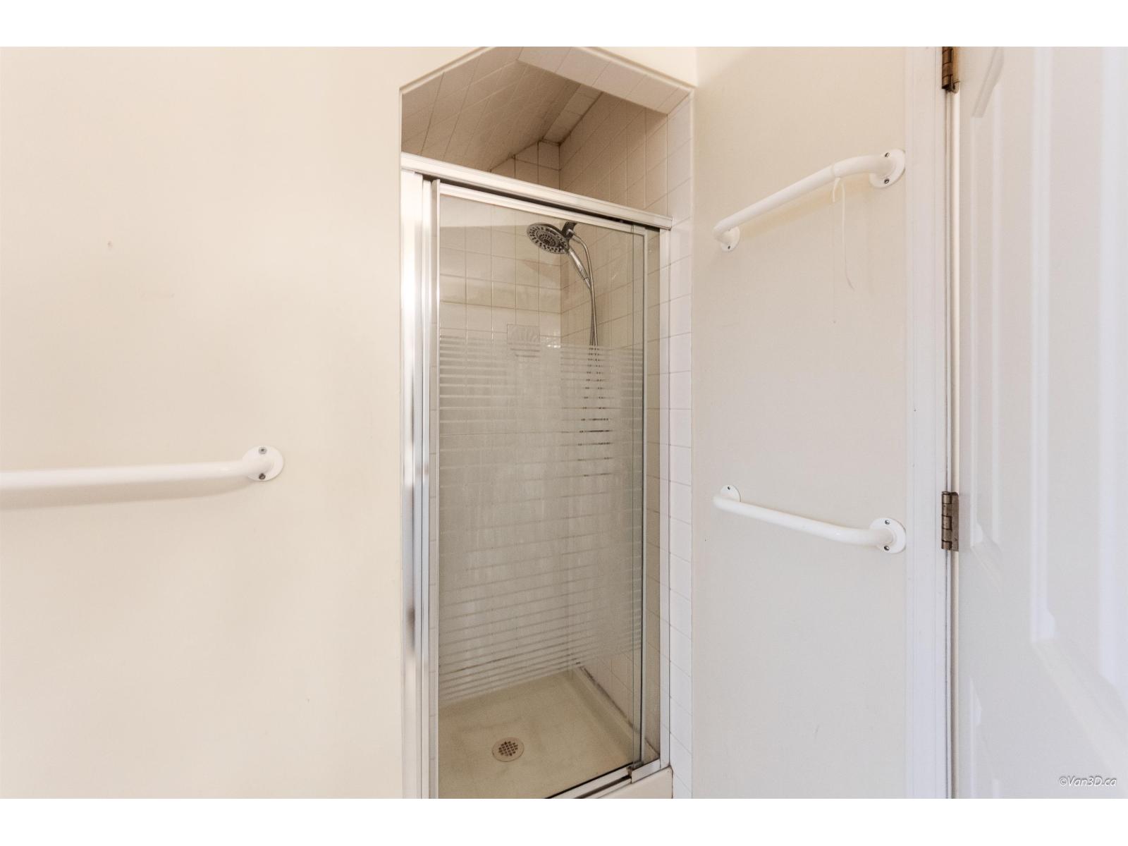 19798 34a Avenue, Langley, British Columbia  V3A 7W6 - Photo 19 - R3067910