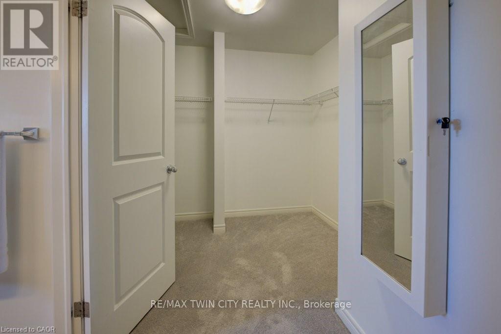 215 Hostetler Road, Wilmot, Ontario  N3A 0B1 - Photo 21 - X12558316