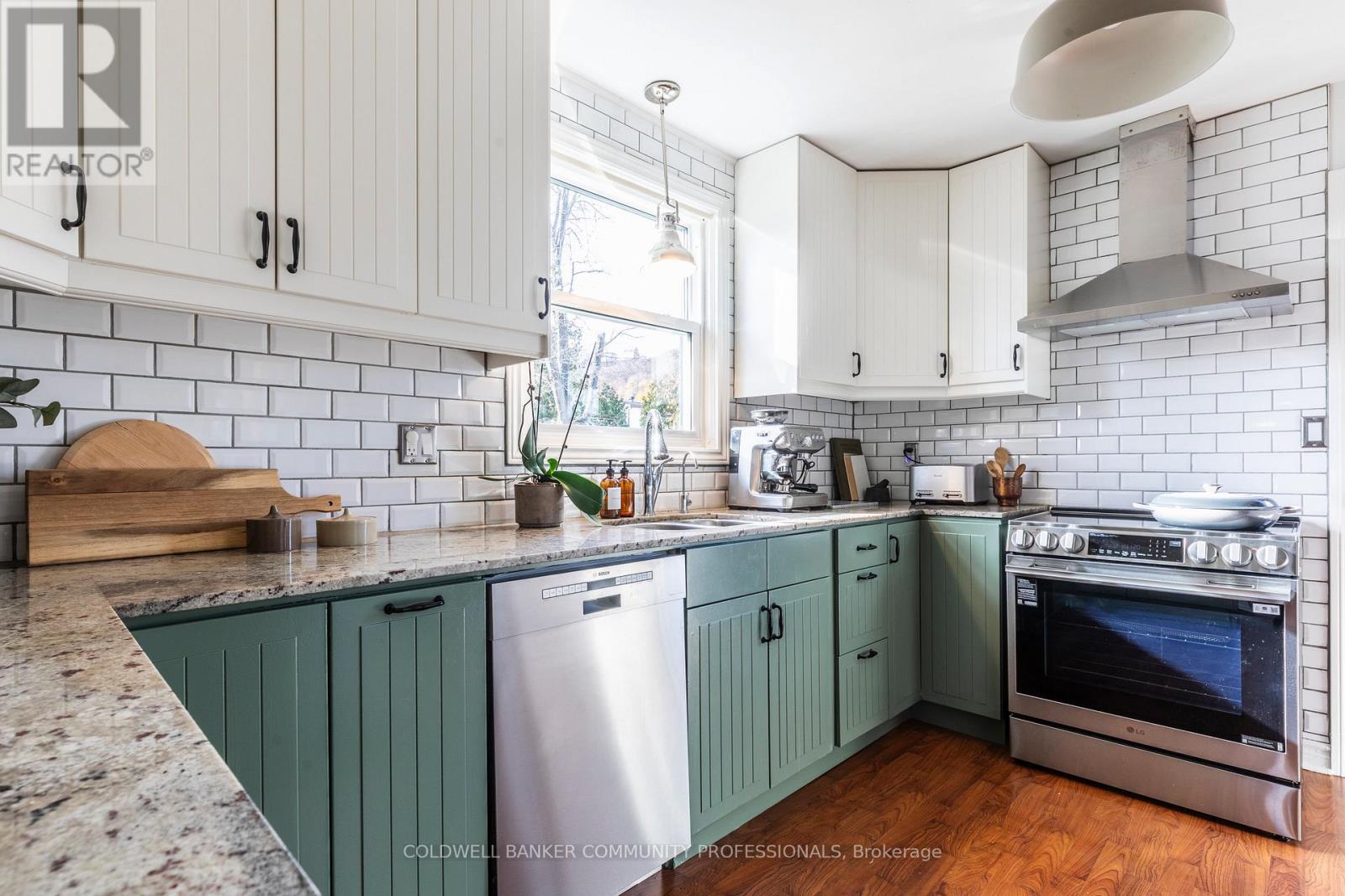 62 Cloverdale Avenue, Hamilton, Ontario  L8K 4M1 - Photo 16 - X12558322