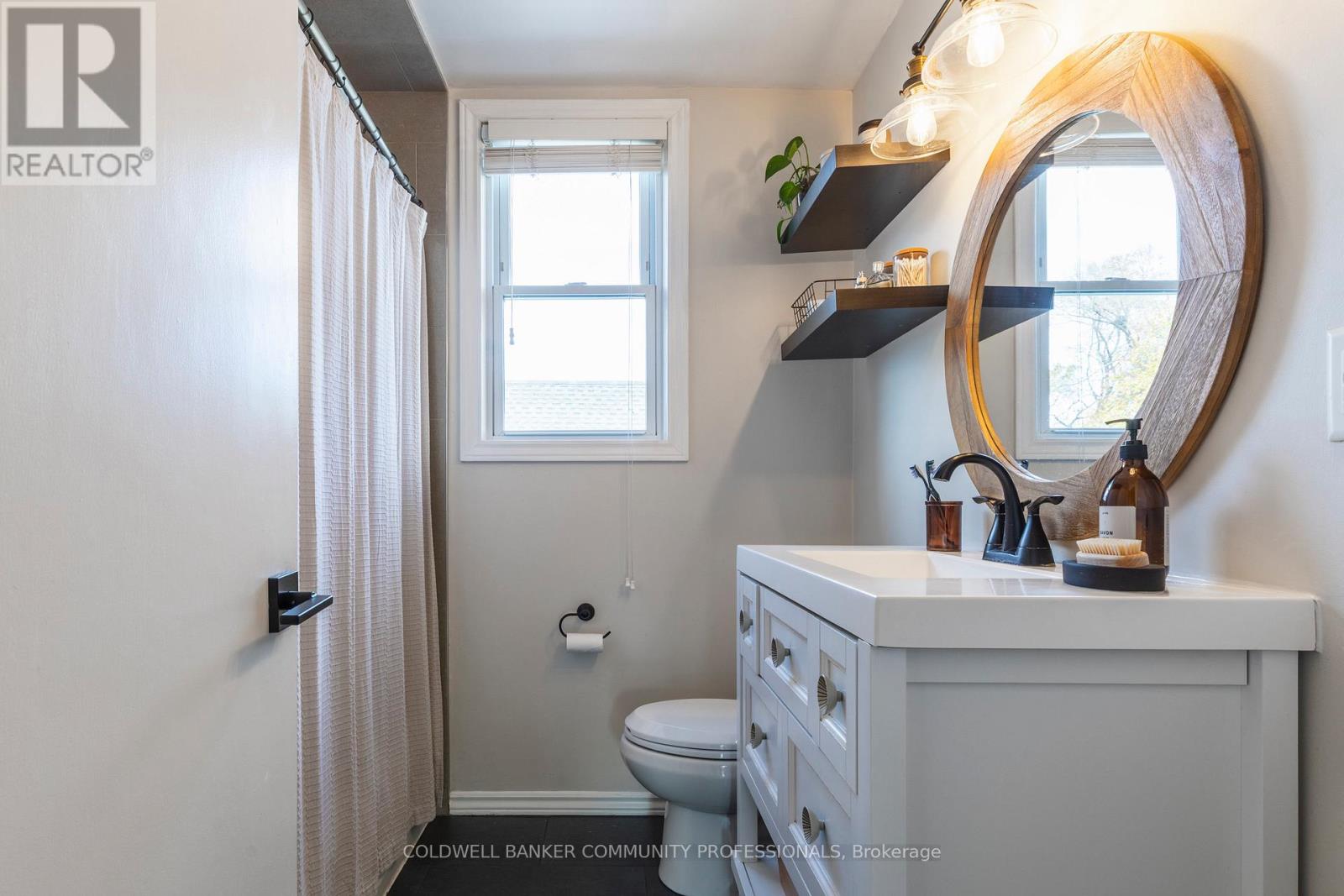 62 Cloverdale Avenue, Hamilton, Ontario  L8K 4M1 - Photo 23 - X12558322