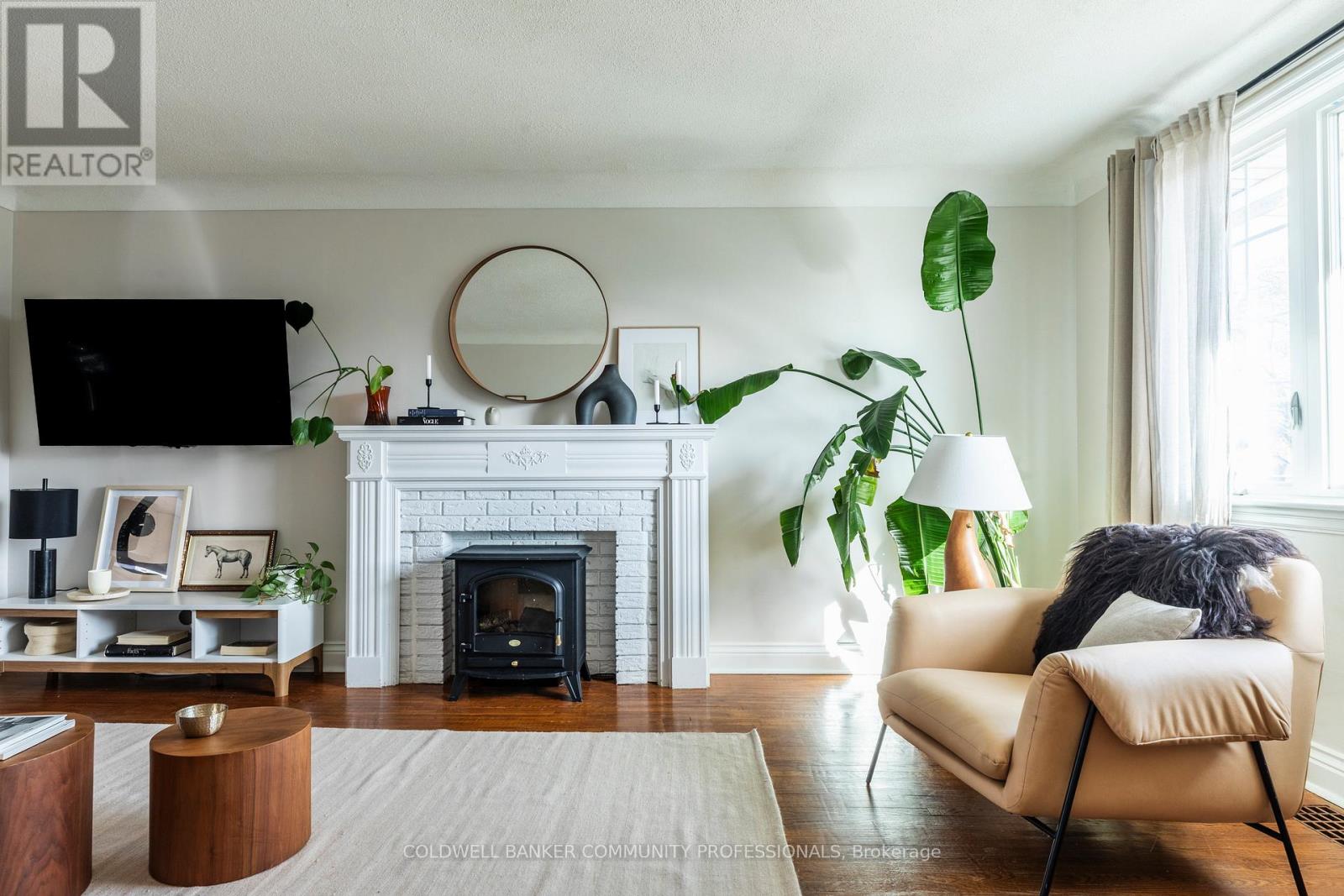 62 Cloverdale Avenue, Hamilton, Ontario  L8K 4M1 - Photo 8 - X12558322