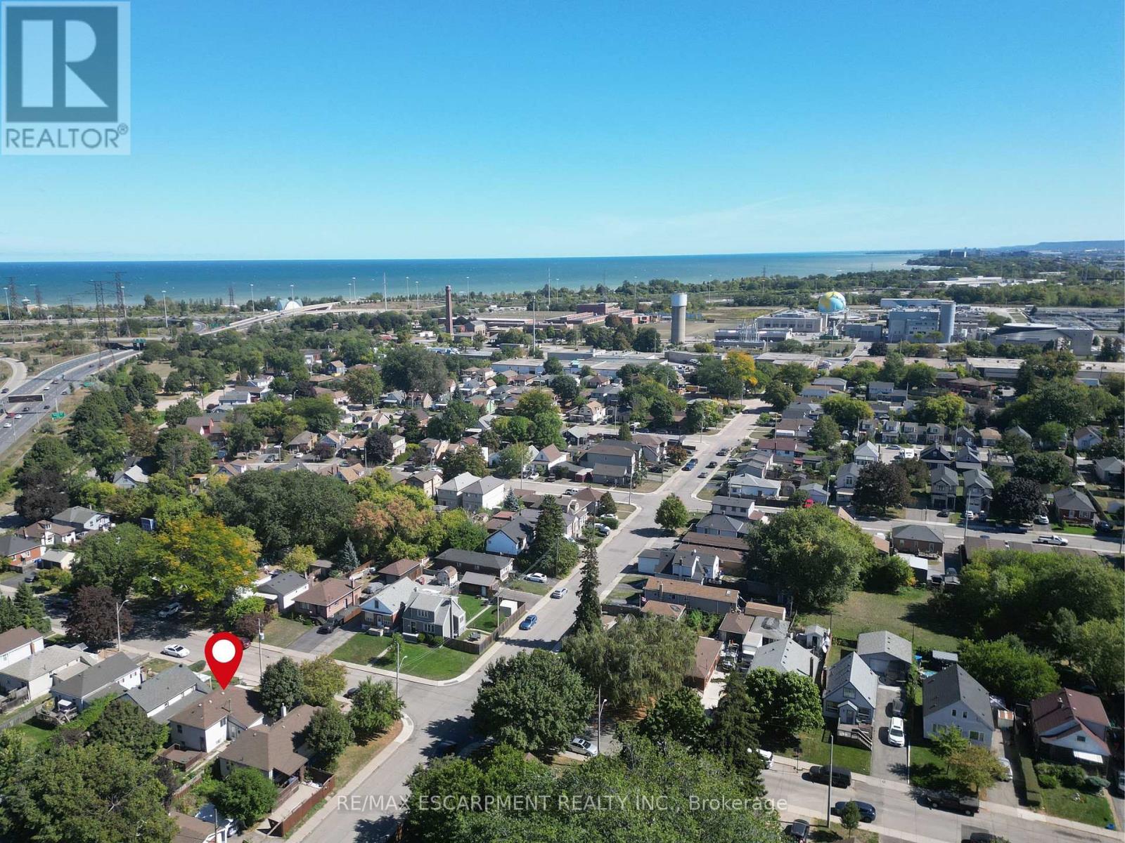 753 Burgess Avenue, Hamilton, Ontario  L8H 6J5 - Photo 3 - X12558346