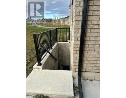 207 OTTERBEIN ROAD, Kitchener, Ontario