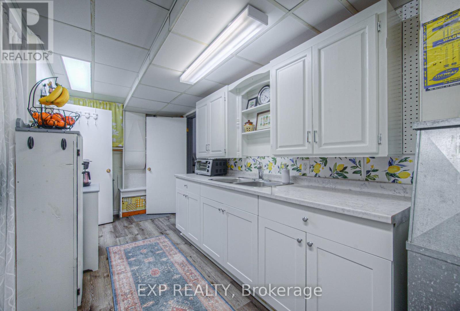 148 Strathcona Crescent, Kitchener, Ontario  N2B 2W9 - Photo 35 - X12558404